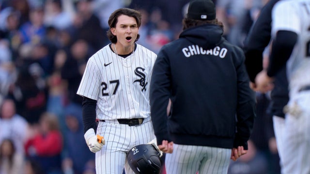 Boston Red Sox v Chicago White Sox 